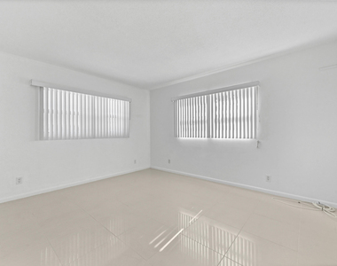 2755 Ne 28th Avenue - Photo Thumbnail 17