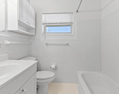 2755 Ne 28th Avenue - Photo Thumbnail 14
