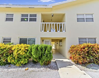 2755 Ne 28th Avenue - Photo Thumbnail 21