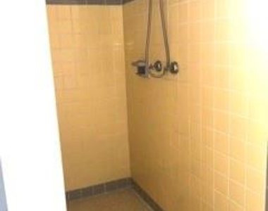 3200 Ne 5th Court - Photo Thumbnail 5