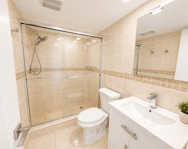 4030 W Palm Aire Drive - Photo Thumbnail 4