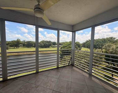 4030 W Palm Aire Drive - Photo Thumbnail 14