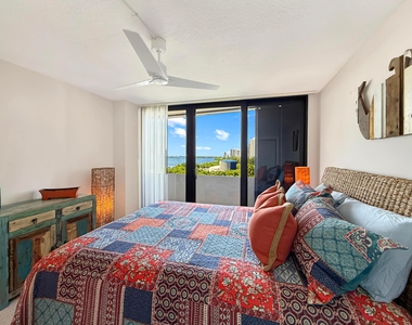 4200 N Ocean Drive - Photo Thumbnail 15