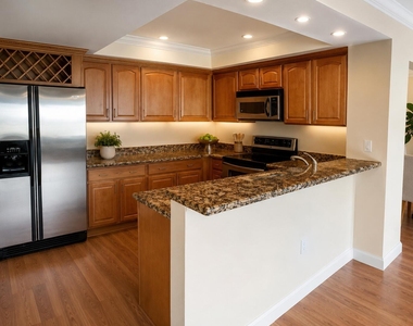 151 Ne 16th Avenue - Photo Thumbnail 9