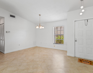 13945 Langley Place - Photo Thumbnail 29