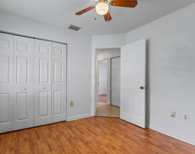 13945 Langley Place - Photo Thumbnail 48