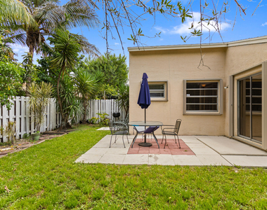 13945 Langley Place - Photo Thumbnail 38