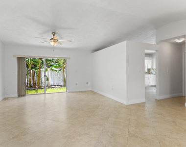 13945 Langley Place - Photo Thumbnail 42