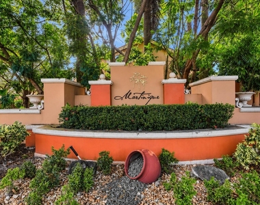 12204 Sw 25th Court - Photo Thumbnail 21