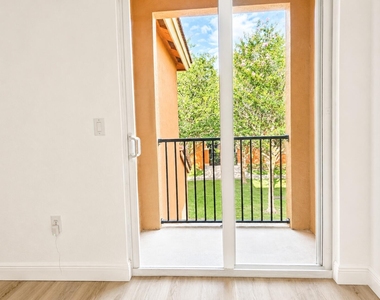 12204 Sw 25th Court - Photo Thumbnail 10