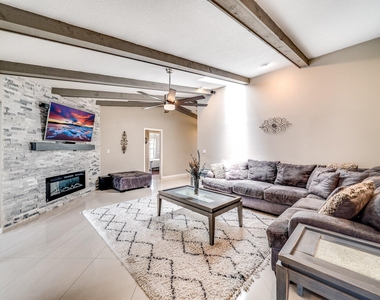 574 Juniper Place - Photo Thumbnail 29