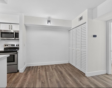 6258 Chasewood Drive - Photo Thumbnail 6