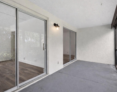 6258 Chasewood Drive - Photo Thumbnail 17