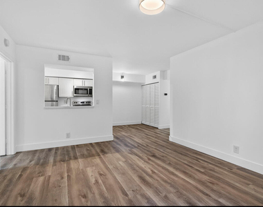 6258 Chasewood Drive - Photo Thumbnail 27