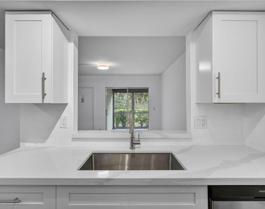 6258 Chasewood Drive - Photo Thumbnail 5