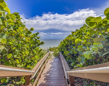 400 Ocean Trail Way - Photo Thumbnail 4