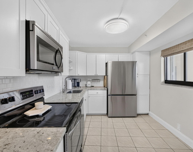 400 Ocean Trail Way - Photo Thumbnail 10