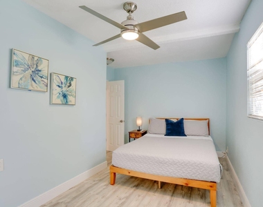 216 S M Street - Photo Thumbnail 15