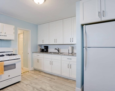 216 S M Street - Photo Thumbnail 12