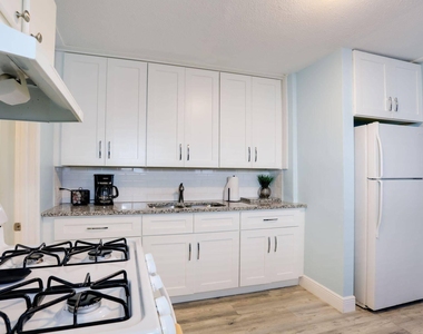 216 S M Street - Photo Thumbnail 9