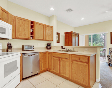 8319 Mulligan Circle - Photo Thumbnail 4