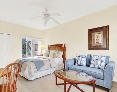 8319 Mulligan Circle - Photo Thumbnail 18