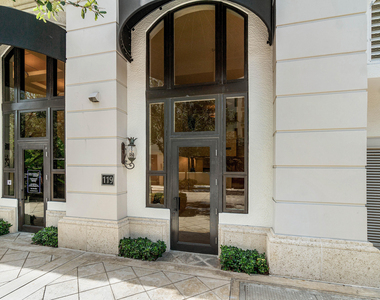 701 S Olive Avenue - Photo Thumbnail 1