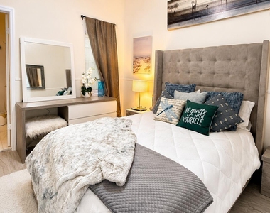 3356 Bird Avenue - Photo Thumbnail 10
