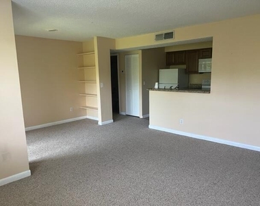 1267 Sw 46th Avenue - Photo Thumbnail 17