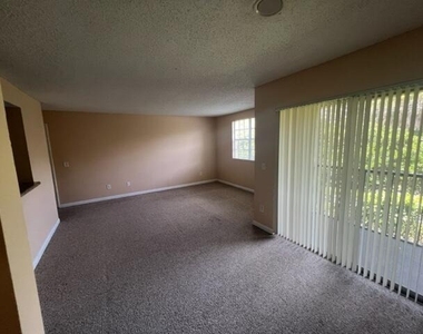 1267 Sw 46th Avenue - Photo Thumbnail 21