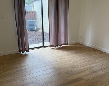 22682 Vistawood Way - Photo Thumbnail 14
