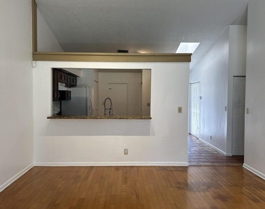 22682 Vistawood Way - Photo Thumbnail 8