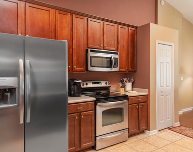 325 Casa Sevilla Avenue - Photo Thumbnail 2