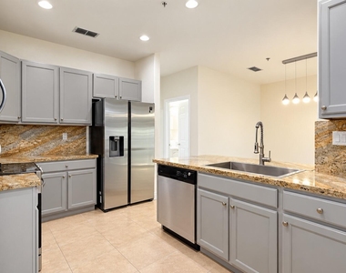 2851 W Prospect Road - Photo Thumbnail 26