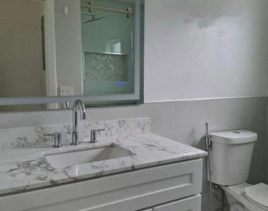 2739 Emory Drive W - Photo Thumbnail 13