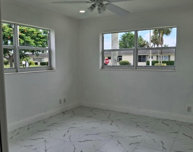 2739 Emory Drive W - Photo Thumbnail 10