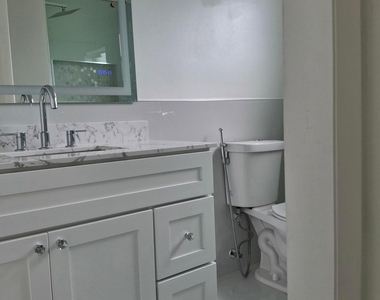 2739 Emory Drive W - Photo Thumbnail 14