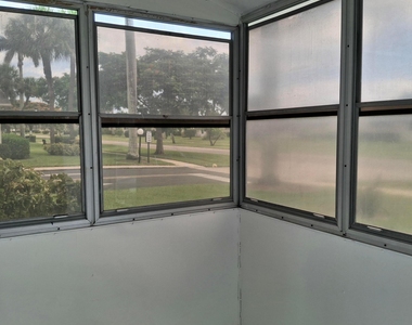 2739 Emory Drive W - Photo Thumbnail 18