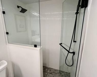 5550 N Ocean Drive - Photo Thumbnail 34