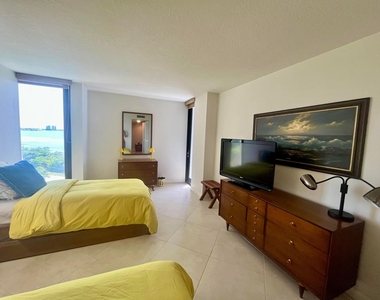 5550 N Ocean Drive - Photo Thumbnail 38