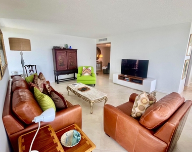 5550 N Ocean Drive - Photo Thumbnail 13
