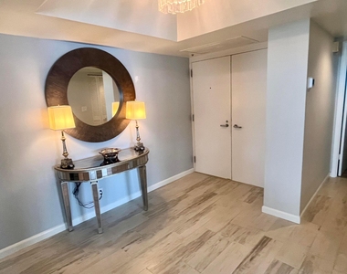 5550 N Ocean Drive - Photo Thumbnail 22