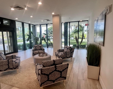 5550 N Ocean Drive - Photo Thumbnail 44