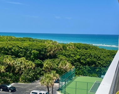 5550 N Ocean Drive - Photo Thumbnail 3