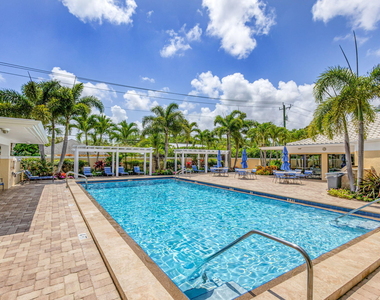 3 Se Turtle Creek Drive - Photo Thumbnail 19