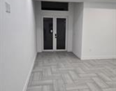 184 Ave Del Centro - Photo Thumbnail 2