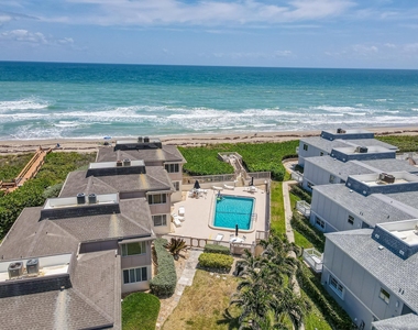 1501 Ne Ocean Boulevard - Photo Thumbnail 25