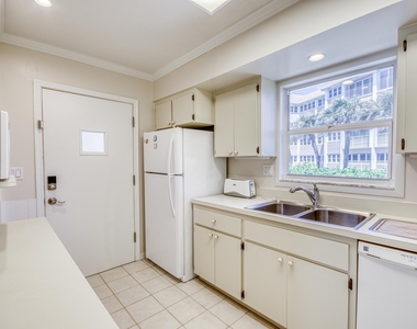 1501 Ne Ocean Boulevard - Photo Thumbnail 13