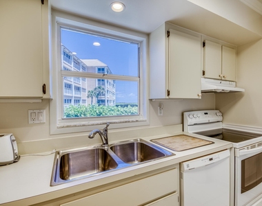 1501 Ne Ocean Boulevard - Photo Thumbnail 14