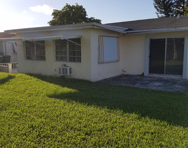 4934 Nw 55th Court - Photo Thumbnail 8